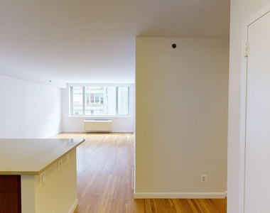 120 W. 21st - Photo Thumbnail 1