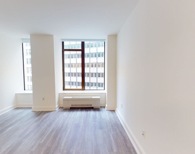 10 Hanover Square - Photo Thumbnail 2