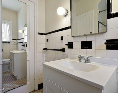 821 Kern Drive - Photo Thumbnail 20
