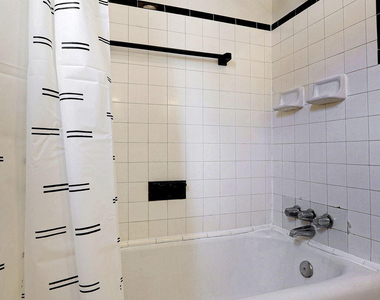 821 Kern Drive - Photo Thumbnail 21