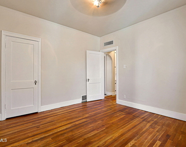 821 Kern Drive - Photo Thumbnail 24