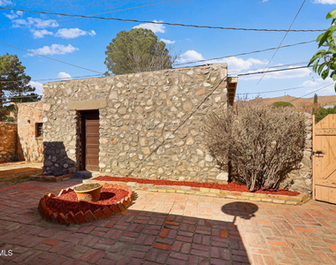 821 Kern Drive - Photo Thumbnail 43