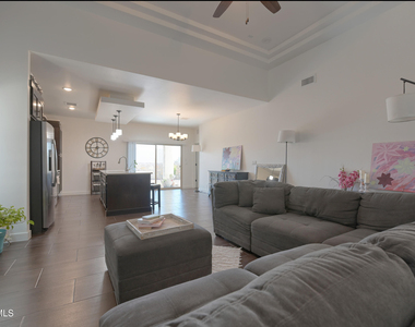 12478 Lanchester Drive - Photo Thumbnail 8