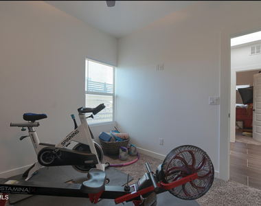 12478 Lanchester Drive - Photo Thumbnail 5