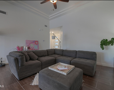 12478 Lanchester Drive - Photo Thumbnail 9
