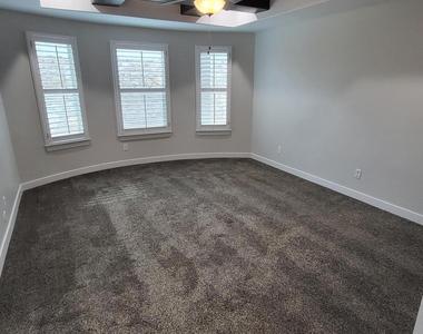 13604 Hazlewood Street - Photo Thumbnail 14