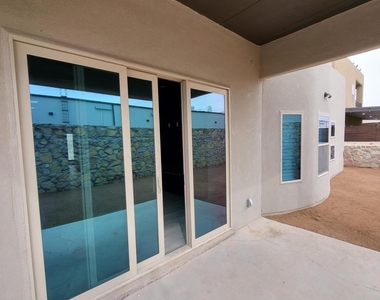 13604 Hazlewood Street - Photo Thumbnail 23