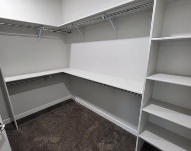 13604 Hazlewood Street - Photo Thumbnail 16