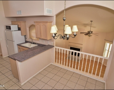 1560 Via Appia Street - Photo Thumbnail 13