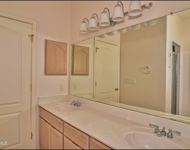 1560 Via Appia Street - Photo Thumbnail 30