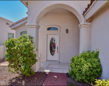 1560 Via Appia Street - Photo Thumbnail 3