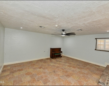 3030 Aurora Avenue - Photo Thumbnail 26