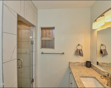 3030 Aurora Avenue - Photo Thumbnail 33