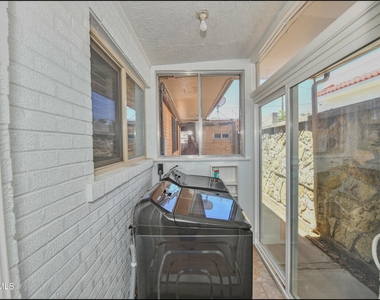 3030 Aurora Avenue - Photo Thumbnail 46
