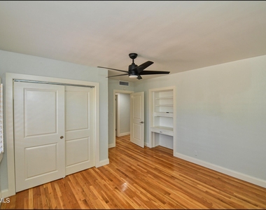 3030 Aurora Avenue - Photo Thumbnail 38