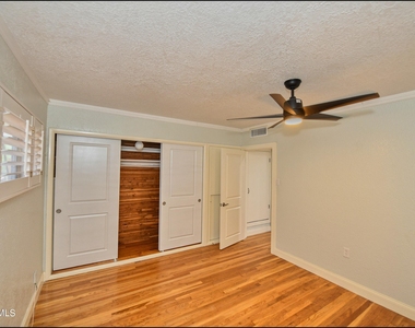3030 Aurora Avenue - Photo Thumbnail 35