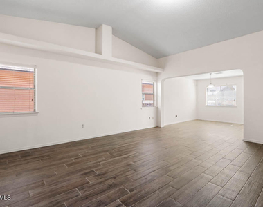 14266 Gil Reyes Drive - Photo Thumbnail 7