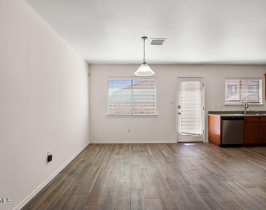 14266 Gil Reyes Drive - Photo Thumbnail 11