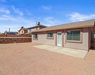 14266 Gil Reyes Drive - Photo Thumbnail 35