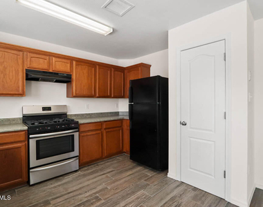 14266 Gil Reyes Drive - Photo Thumbnail 15