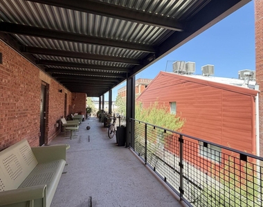 513 W W San Antonio Avenue - Photo Thumbnail 2