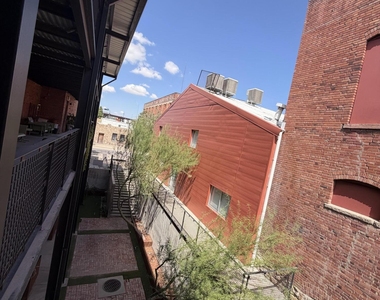 513 W W San Antonio Avenue - Photo Thumbnail 1