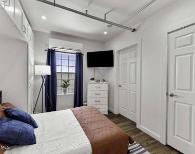 513 W W San Antonio Avenue - Photo Thumbnail 13