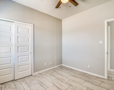 12879 Bret Harte Drive - Photo Thumbnail 14