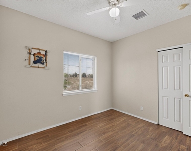 14224 Desert Ash Drive - Photo Thumbnail 37