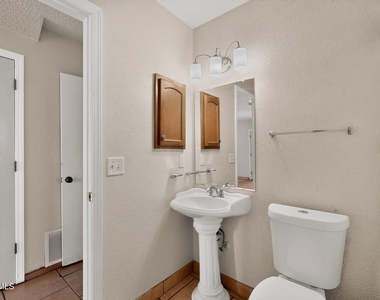 14224 Desert Ash Drive - Photo Thumbnail 26