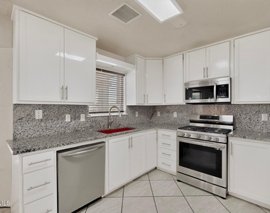 14224 Desert Ash Drive - Photo Thumbnail 2