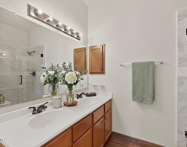14224 Desert Ash Drive - Photo Thumbnail 31