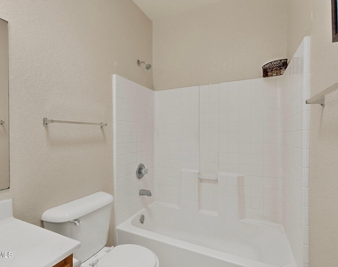 14224 Desert Ash Drive - Photo Thumbnail 41