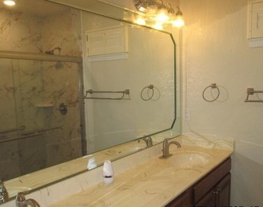 739 Espada Drive - Photo Thumbnail 17