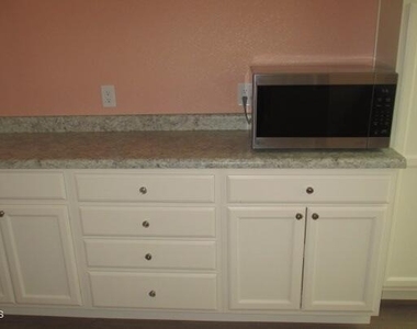 739 Espada Drive - Photo Thumbnail 10