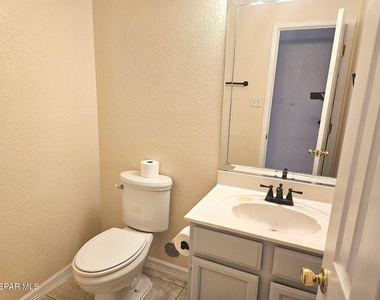 11235 Kachina Drive - Photo Thumbnail 23