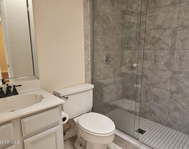 11235 Kachina Drive - Photo Thumbnail 17