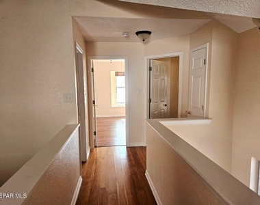 11235 Kachina Drive - Photo Thumbnail 16