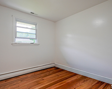 870 Woodtick Road - Photo Thumbnail 13