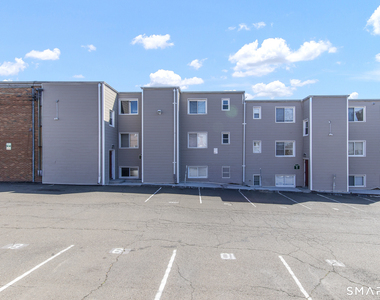 36 Woodbury Avenue - Photo Thumbnail 21