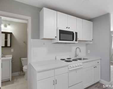 36 Woodbury Avenue - Photo Thumbnail 6