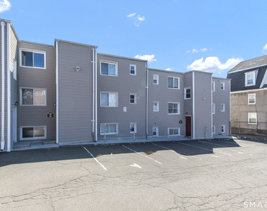 36 Woodbury Avenue - Photo Thumbnail 20