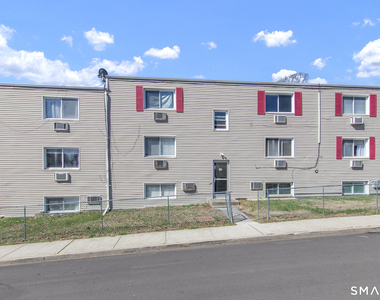36 Woodbury Avenue - Photo Thumbnail 16