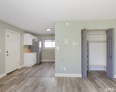 36 Woodbury Avenue - Photo Thumbnail 11