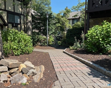 50 Aiken Street - Photo Thumbnail 10