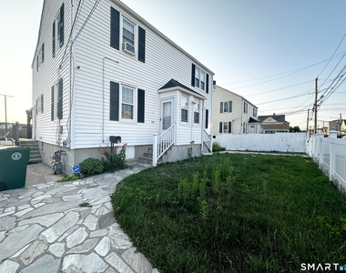 339 Thompson Street - Photo Thumbnail 7