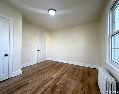339 Thompson Street - Photo Thumbnail 30