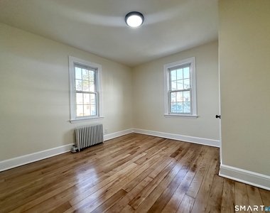 339 Thompson Street - Photo Thumbnail 29