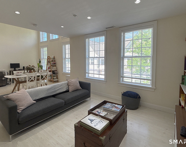 1015 Boston Post Road - Photo Thumbnail 5