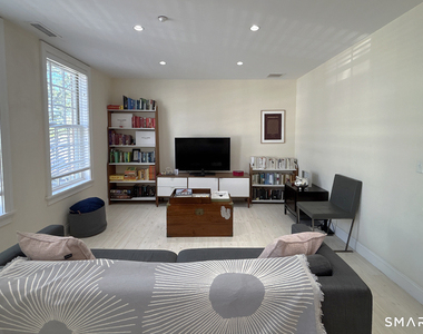 1015 Boston Post Road - Photo Thumbnail 4